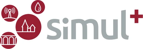 Rotes simul plus Logo mit roten Kreisen und grauer Schrift vor weißem Hintergrund