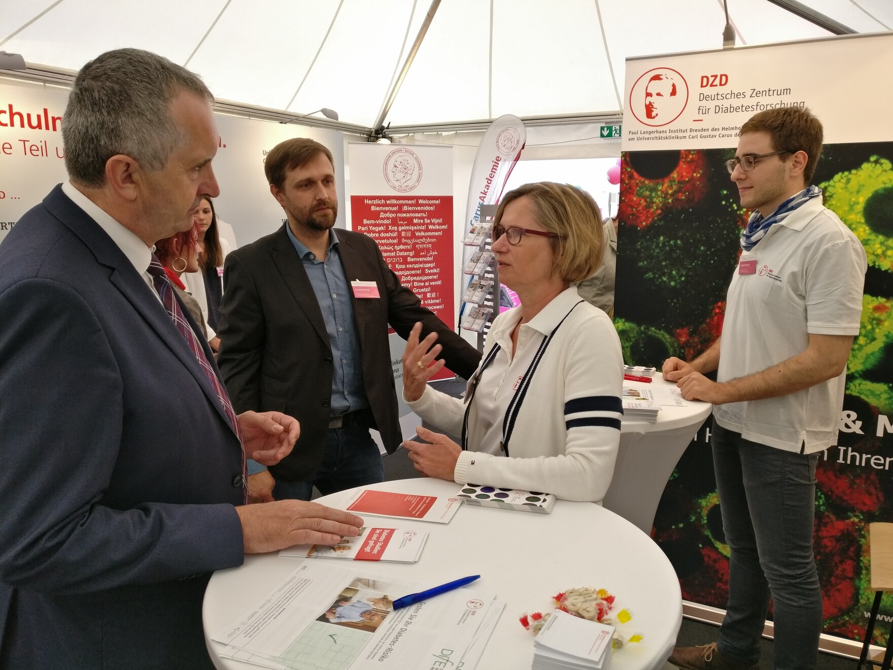 Im Gespräch mit Dr. Astrid Glaser, Geschäftsführerin des Deutschen Zentrums für Diabetesforschung am Helmholtz Zentrum München.